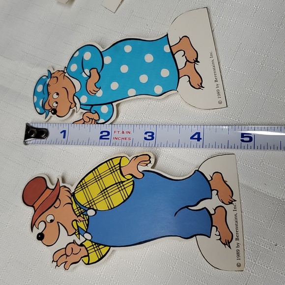 VTG Berenstain Bears 1989 Paper Dolls Cutouts Set of 8 Different Characters - Picture 9 of 15